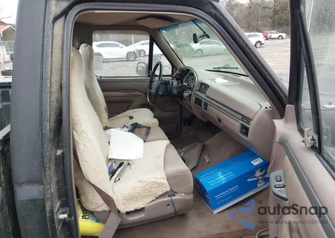 1995 Ford F150 z USA, uszkodzony, nr VIN 1FTEF15N4SNA80892